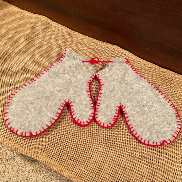 Pair of Hand-stitched Wool Mittens for Holiday Decor - Picture 3 of 4